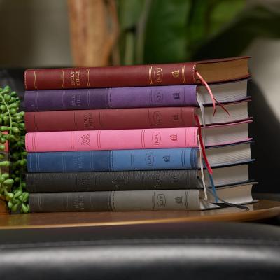 KJV, Thinline Bible, Large Print, Leathersoft, Burgundy, Thumb Indexed, Red Letter, Comfort Print: Holy Bible, King James Version Imitation Leather – Import